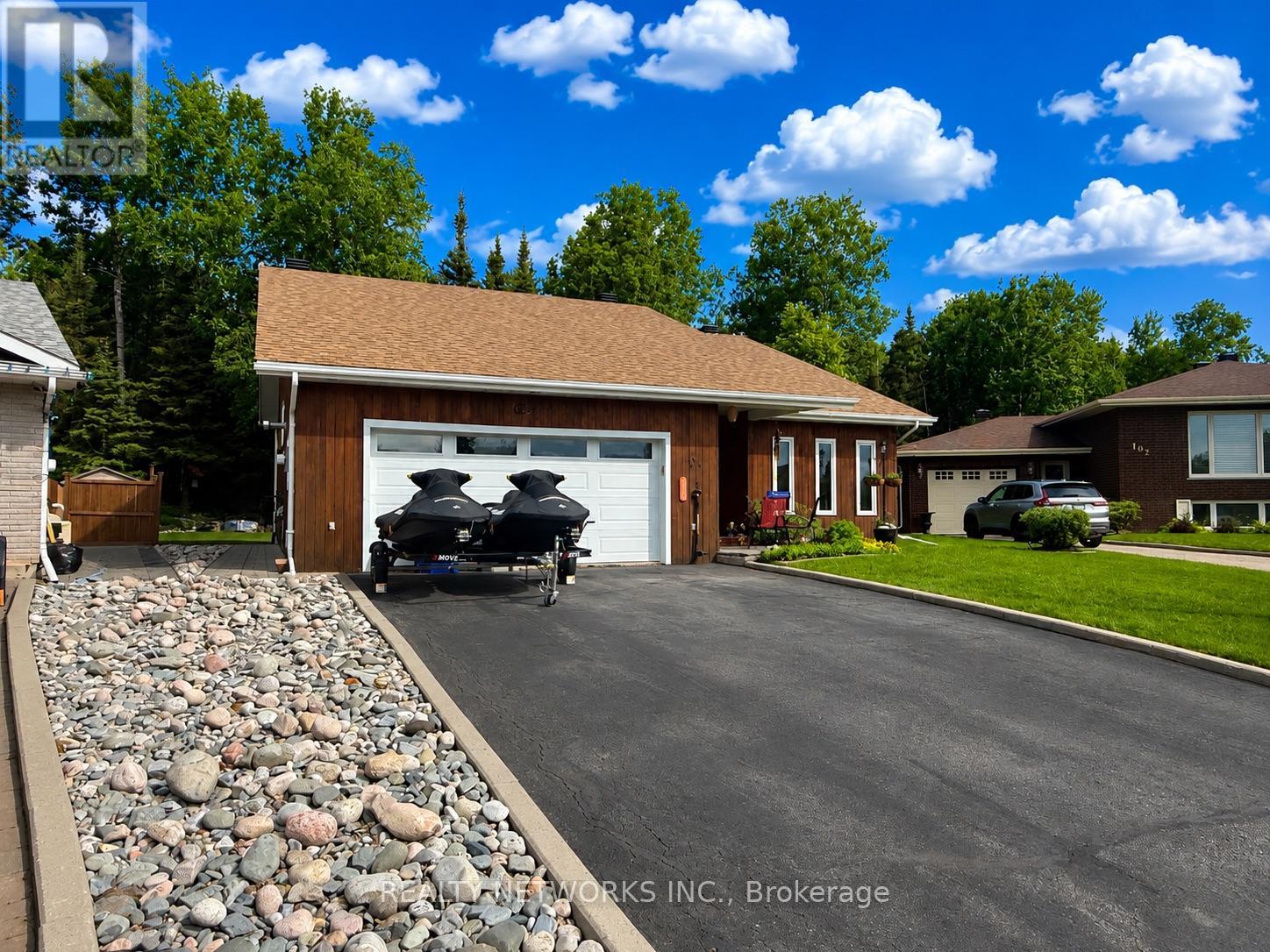 104 Bergeron Court, Timmins, Ontario  P0N 1K0 - Photo 2 - T13471032