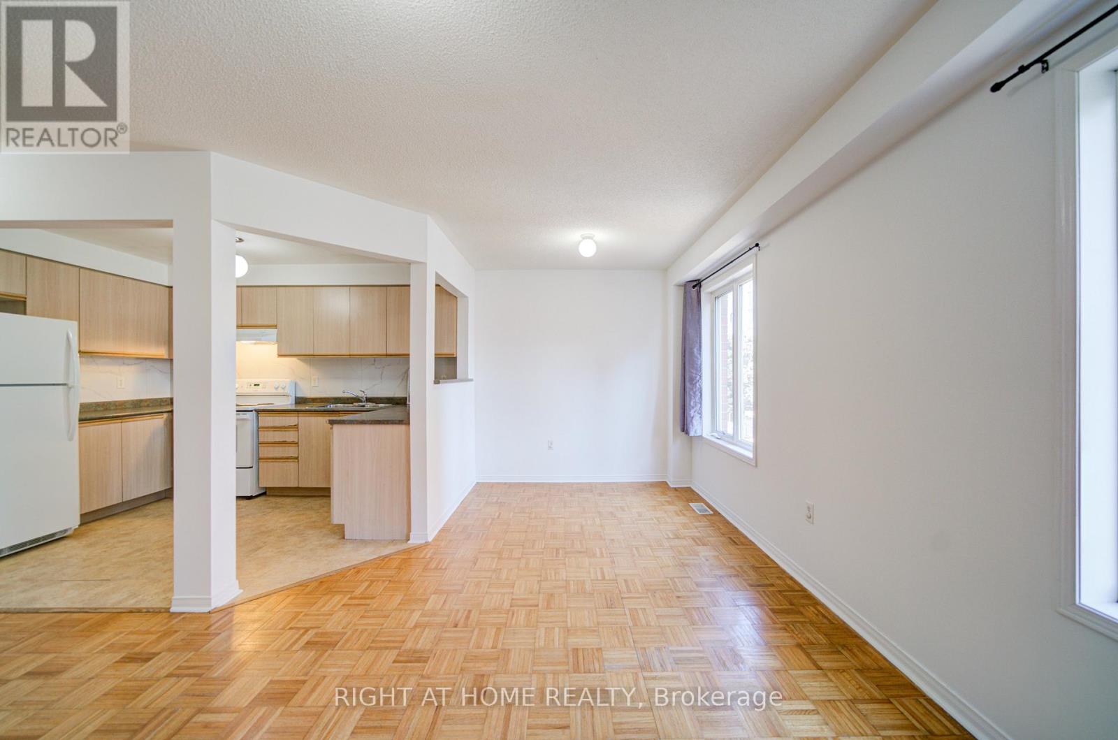 9 - 120 Railroad Street, Brampton, Ontario L6X 5A1 - Photo 14 - W12902958