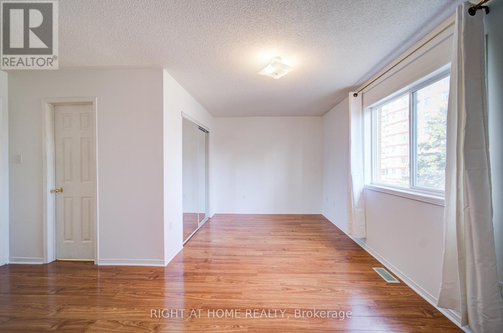 9 - 120 Railroad Street, Brampton, Ontario L6X 5A1 - Photo 21 - W12902958