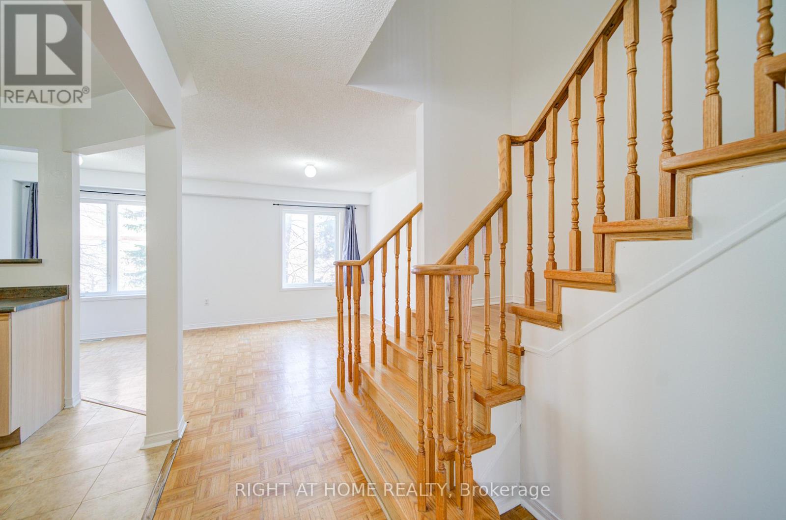 9 - 120 Railroad Street, Brampton, Ontario L6X 5A1 - Photo 9 - W12902958