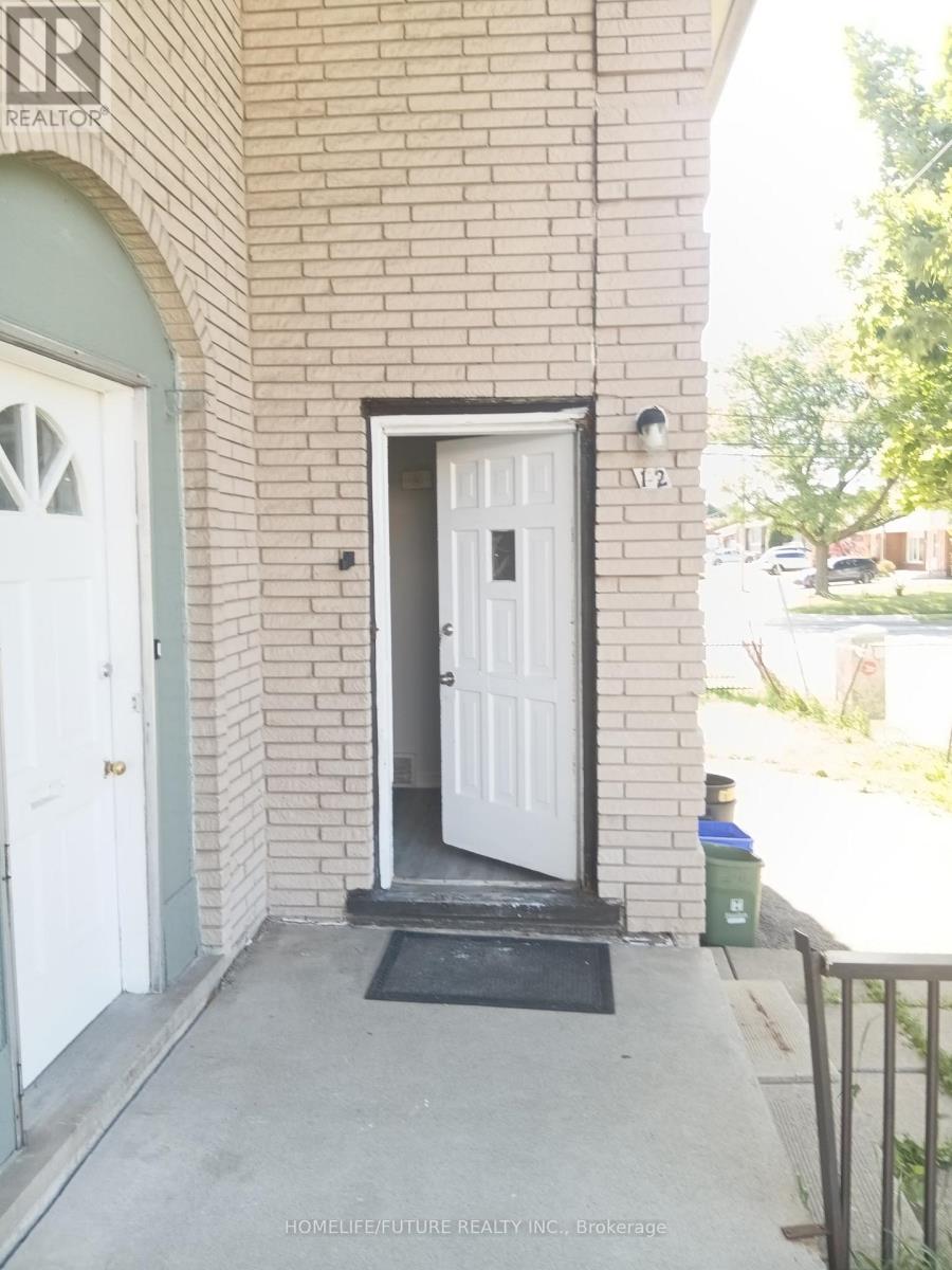 12 - 1128 UPPER WELLINGTON STREET, Hamilton, Ontario