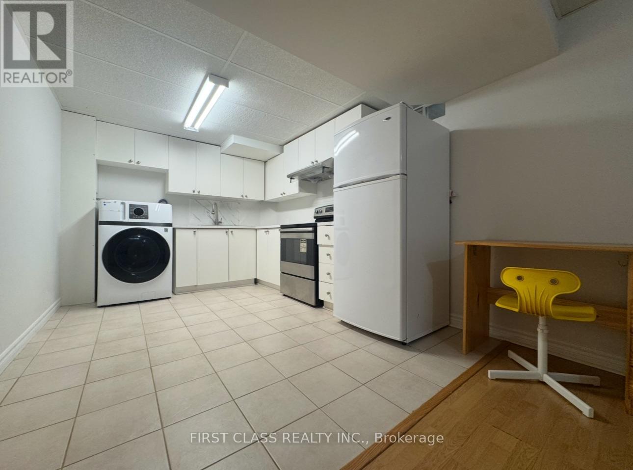 Basement - 132 Peninsula Crescent, Richmond Hill (Rouge Woods), Ontario  L4S 1X9 - Photo 5 - N13471012