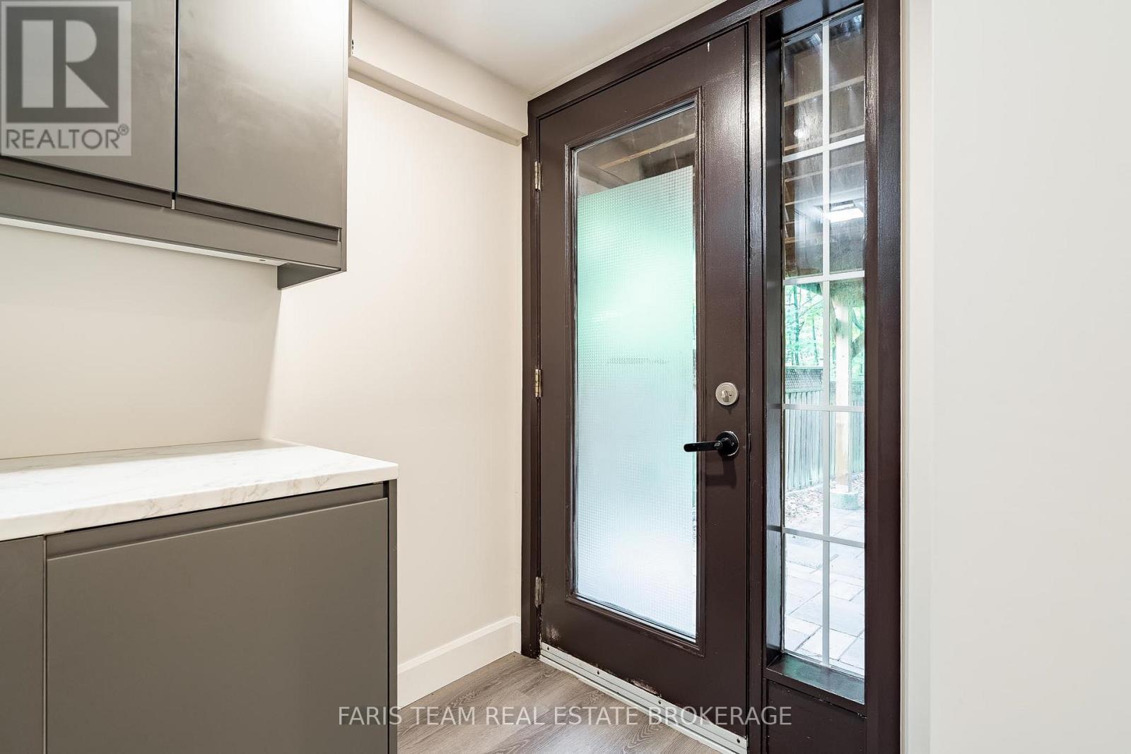 44 Hawthorne Crescent, Barrie, Ontario  L4N 9Y7 - Photo 24 - S13471008