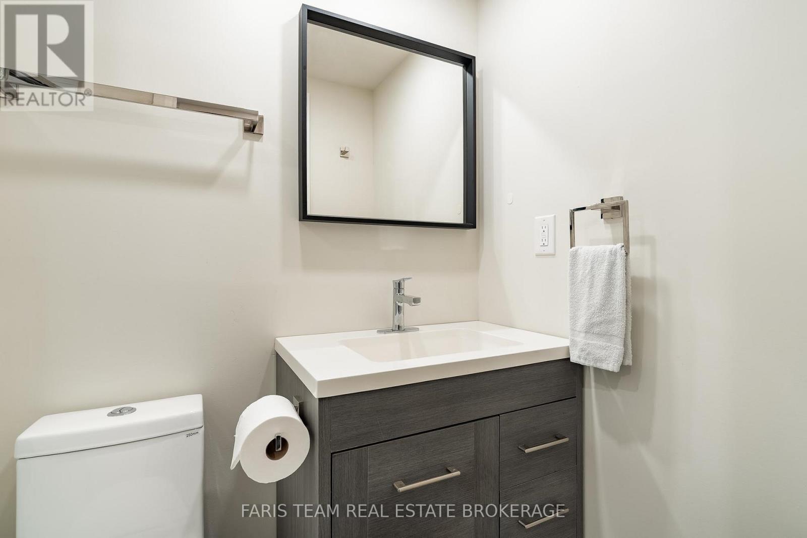 44 Hawthorne Crescent, Barrie, Ontario  L4N 9Y7 - Photo 29 - S13471008