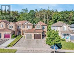44 HAWTHORNE CRESCENT, Barrie, Ontario