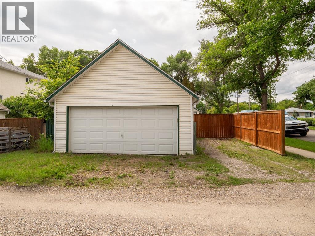 803 6 Street S, Lethbridge, Alberta  T1J 2E7 - Photo 37 - A2322378