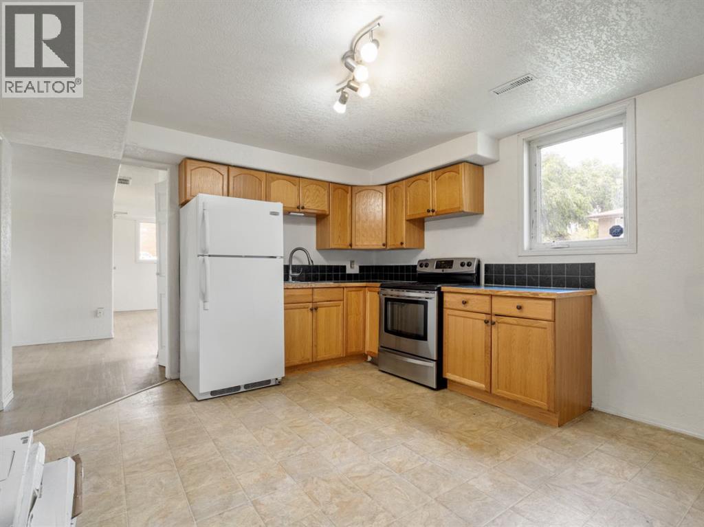 803 6 Street S, Lethbridge, Alberta  T1J 2E7 - Photo 29 - A2322378