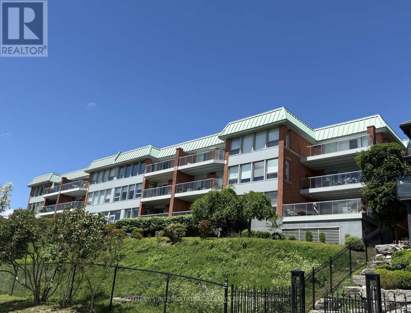 303 - 21 Kempenfelt Drive, Barrie, Ontario  L4M 1B8 - Photo 22 - S13469046