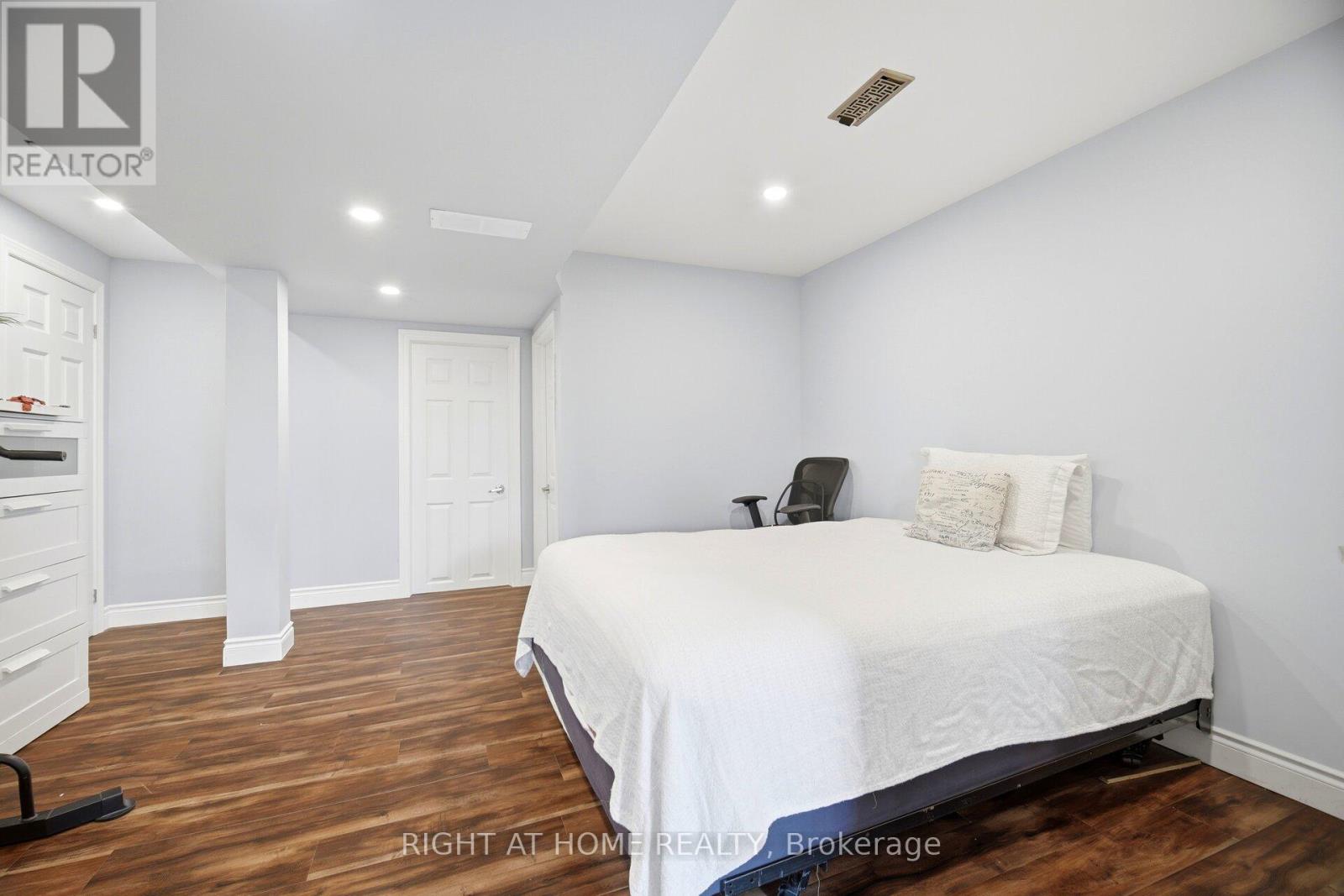 79 Garinger Crescent, Hamilton, Ontario L0R 1C0 - Photo 39 - X13471034