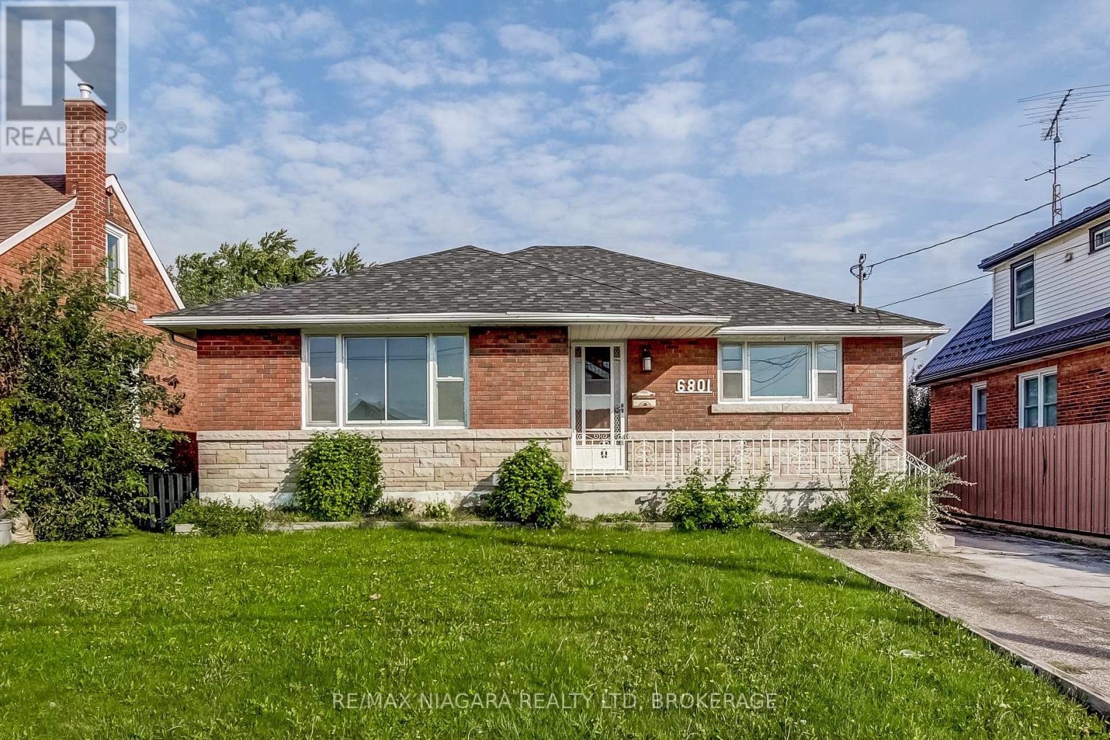 MAIN LEVEL - 6801 DUNN STREET, Niagara Falls, Ontario