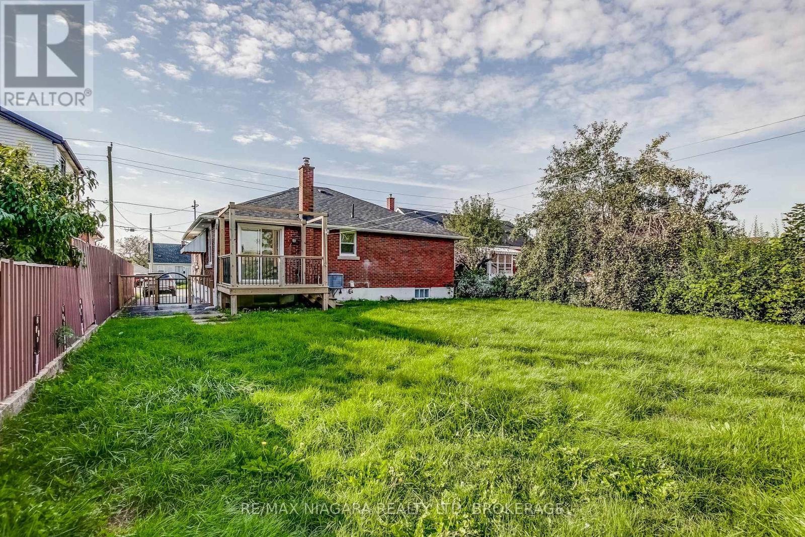 Main Level - 6801 Dunn Street, Niagara Falls, Ontario L2G 2R3 - Photo 13 - X13471086
