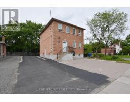 204 SHEPPARD AVENUE W, Toronto, Ontario