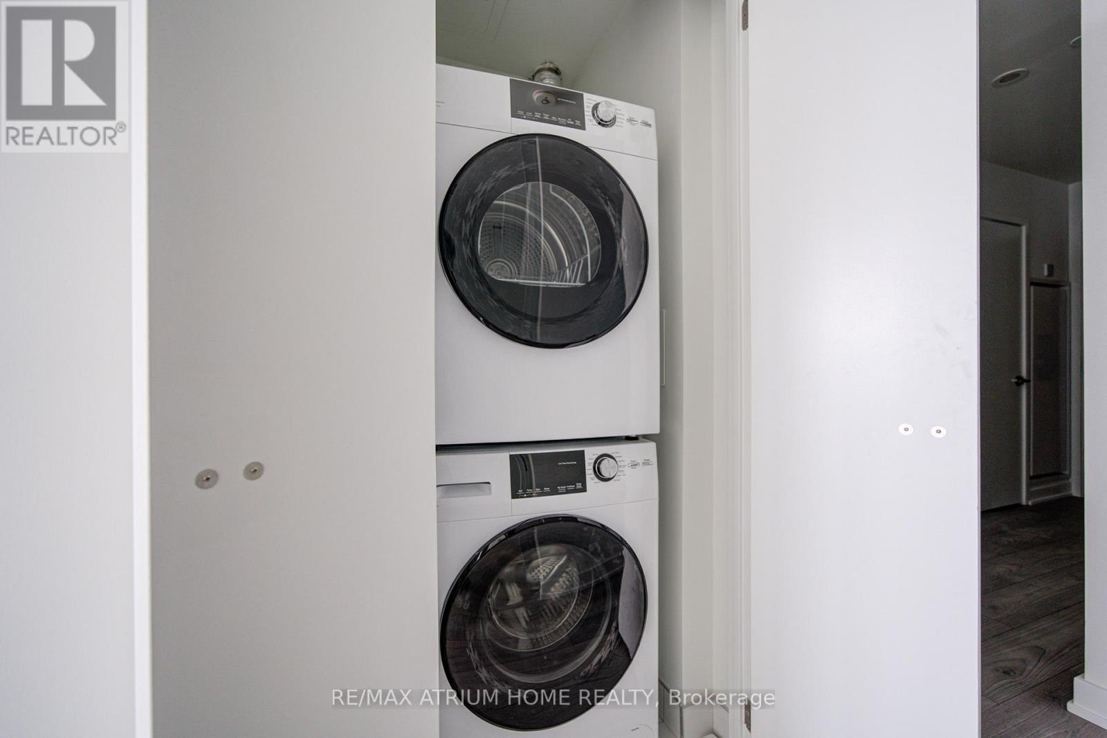 621 - 1 Fairview Road E, Mississauga, Ontario  L5A 4C6 - Photo 29 - W13464170