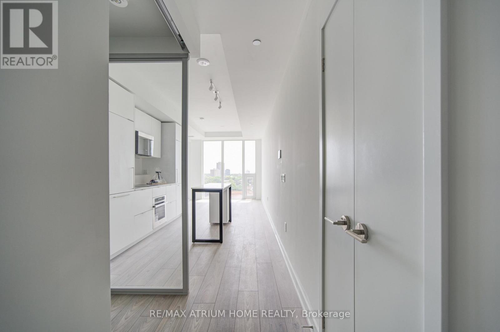 621 - 1 Fairview Road E, Mississauga, Ontario  L5A 4C6 - Photo 13 - W13464170