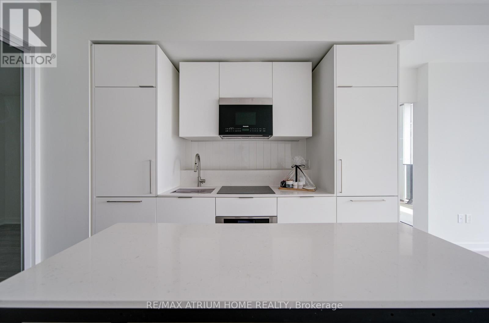621 - 1 Fairview Road E, Mississauga, Ontario  L5A 4C6 - Photo 15 - W13464170