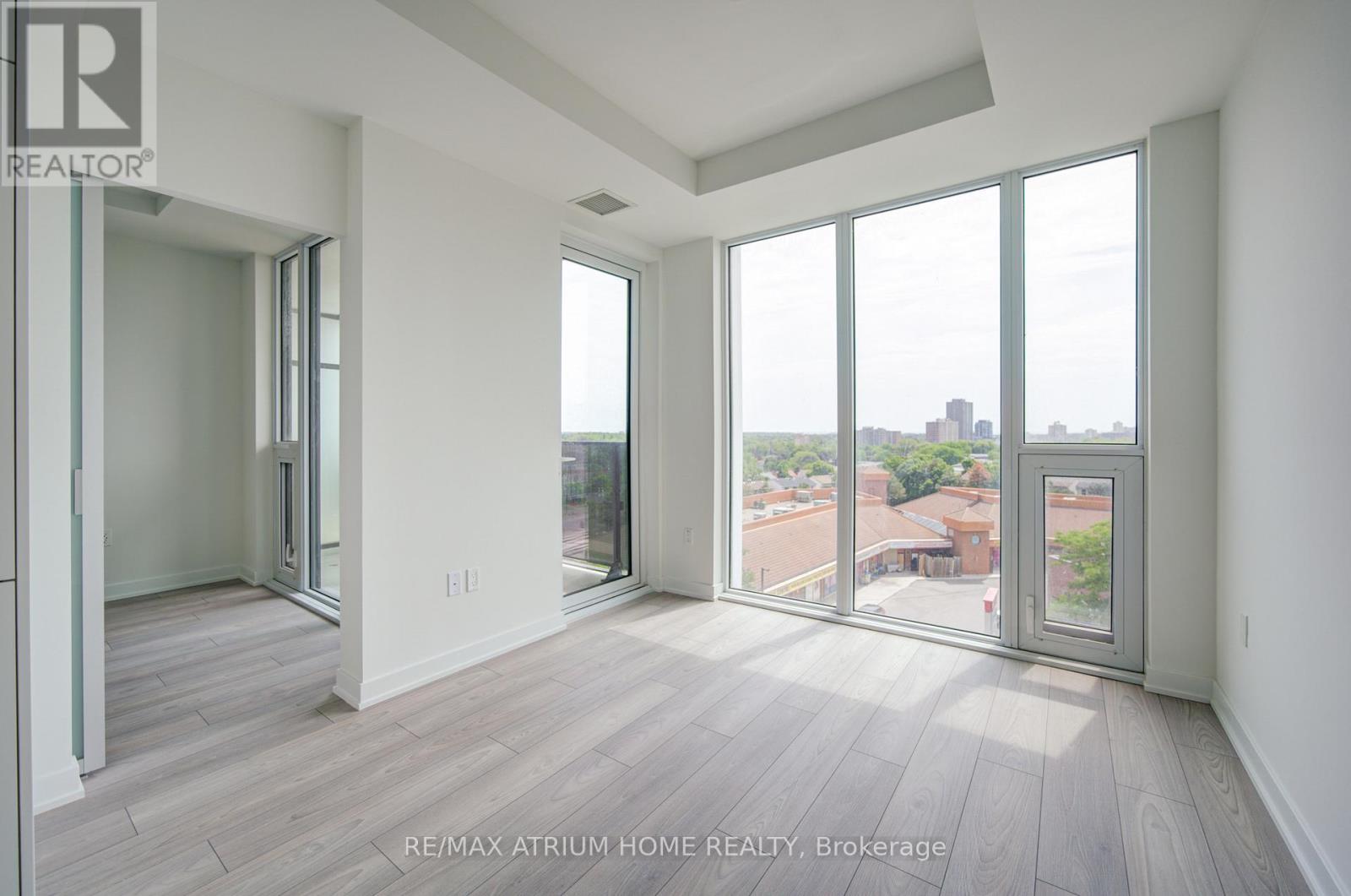 621 - 1 Fairview Road E, Mississauga, Ontario  L5A 4C6 - Photo 19 - W13464170