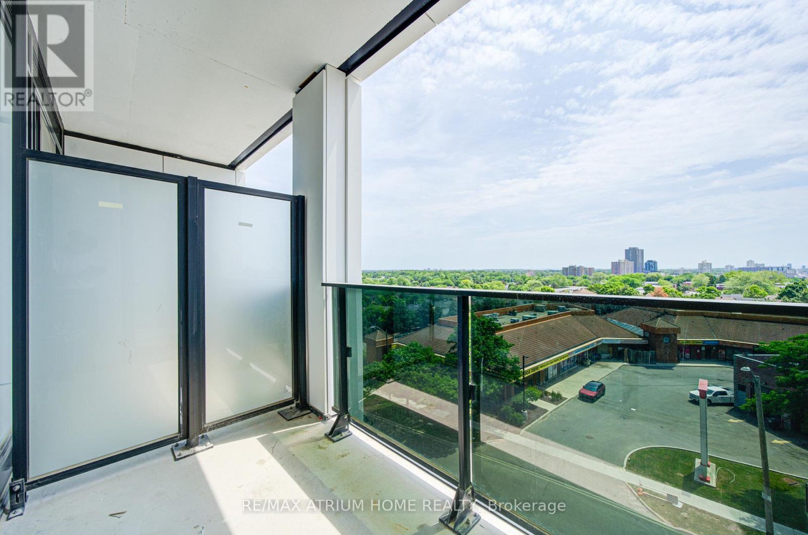 621 - 1 Fairview Road E, Mississauga, Ontario  L5A 4C6 - Photo 40 - W13464170