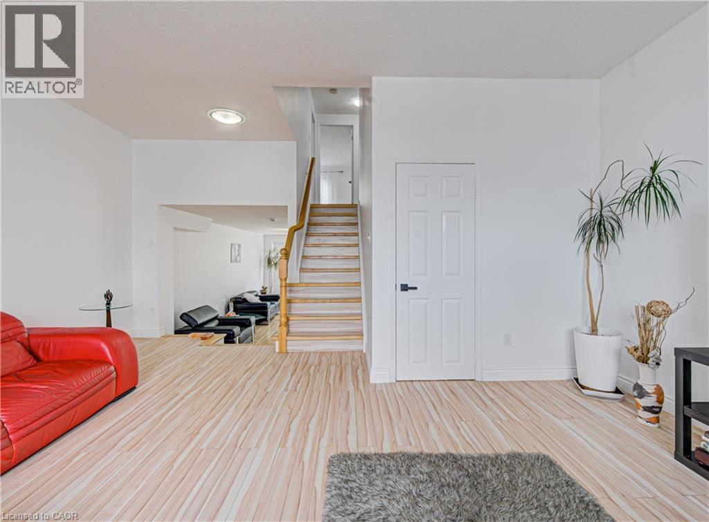 533 Activa Avenue, Kitchener, Ontario  N2E 4C2 - Photo 23 - 40836491
