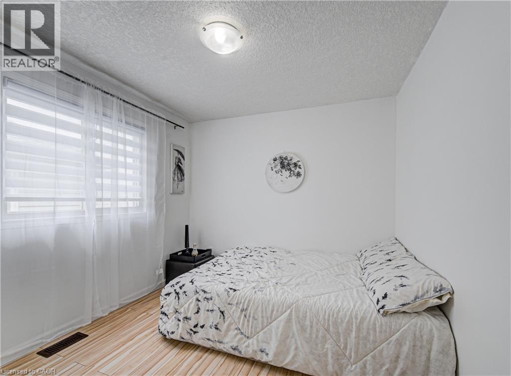 533 Activa Avenue, Kitchener, Ontario  N2E 4C2 - Photo 27 - 40836491