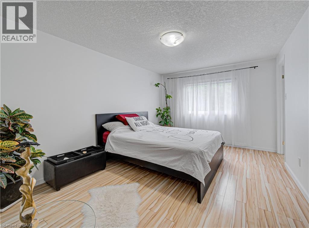 533 Activa Avenue, Kitchener, Ontario  N2E 4C2 - Photo 30 - 40836491