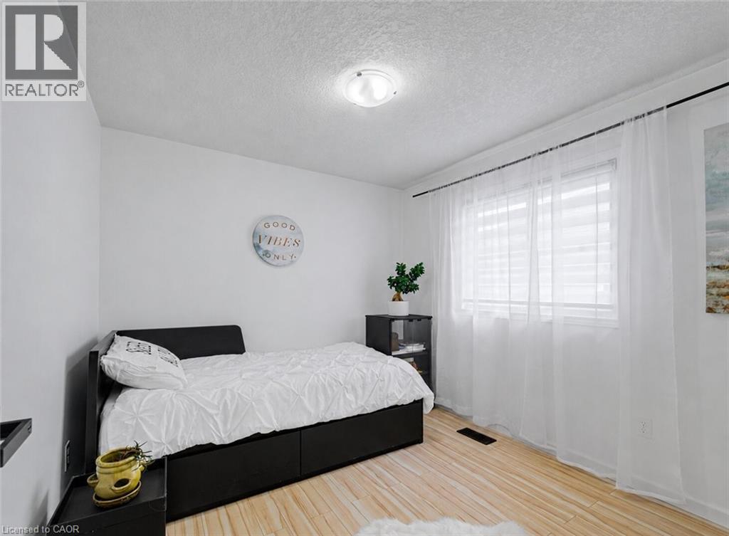 533 Activa Avenue, Kitchener, Ontario  N2E 4C2 - Photo 26 - 40836491