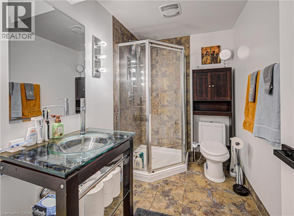 533 Activa Avenue, Kitchener, Ontario  N2E 4C2 - Photo 37 - 40836491