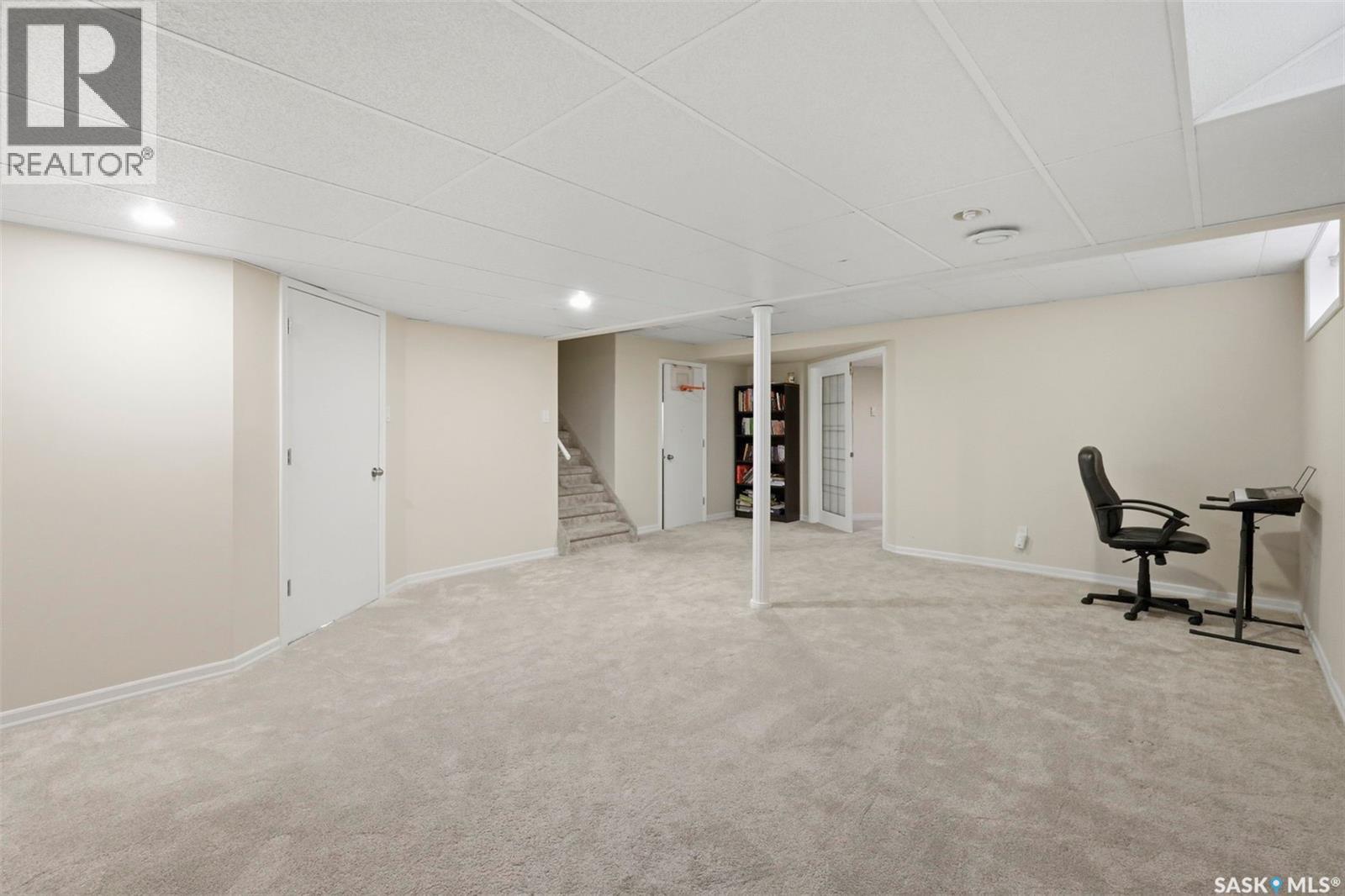 235 Bronson Way, Saskatoon, Saskatchewan S7J 5E5 - Photo 28 - SK040122