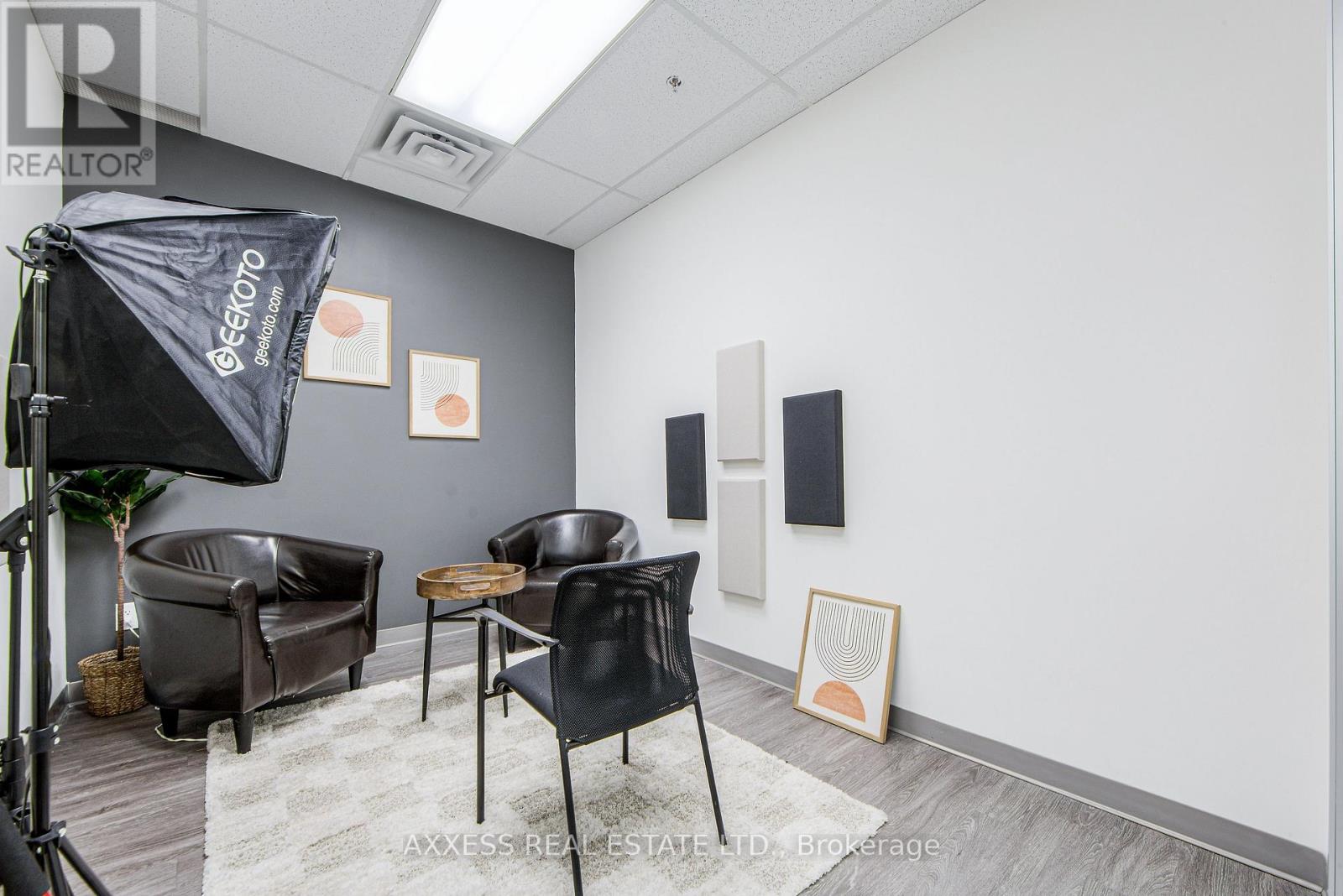 400 - 30 Eglinton Avenue W, Mississauga, Ontario  L5R 3E7 - Photo 15 - W13471078