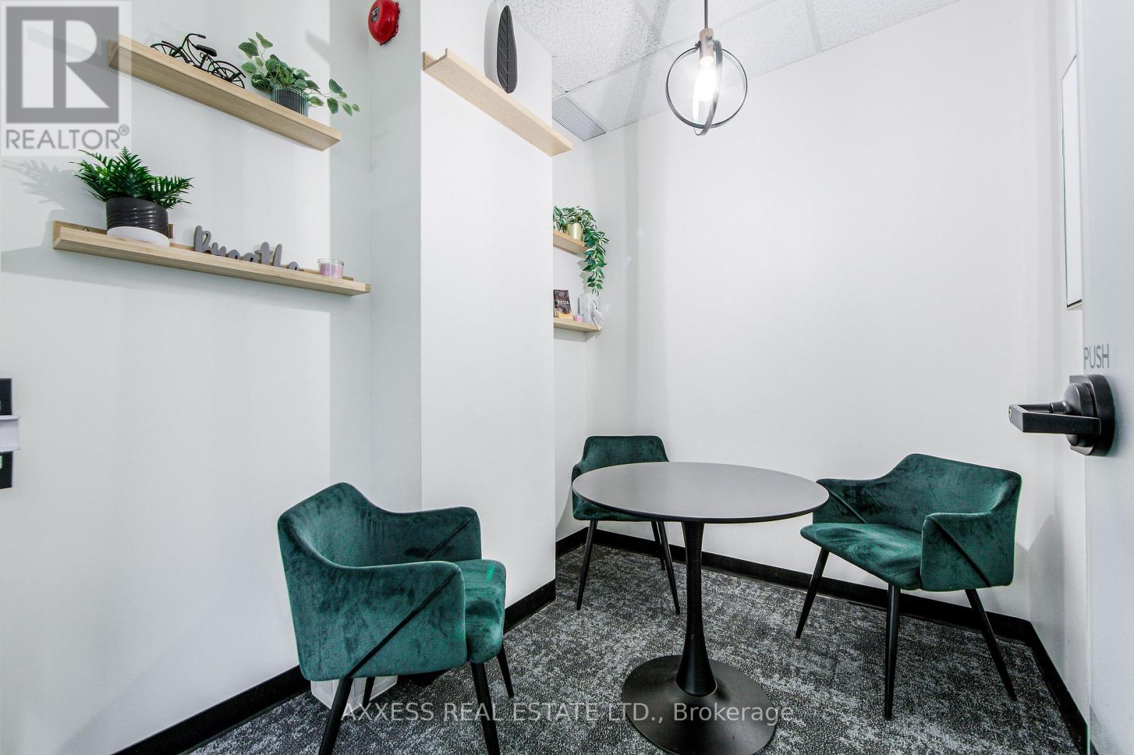 400 - 30 Eglinton Avenue W, Mississauga, Ontario  L5R 3E7 - Photo 24 - W13471078