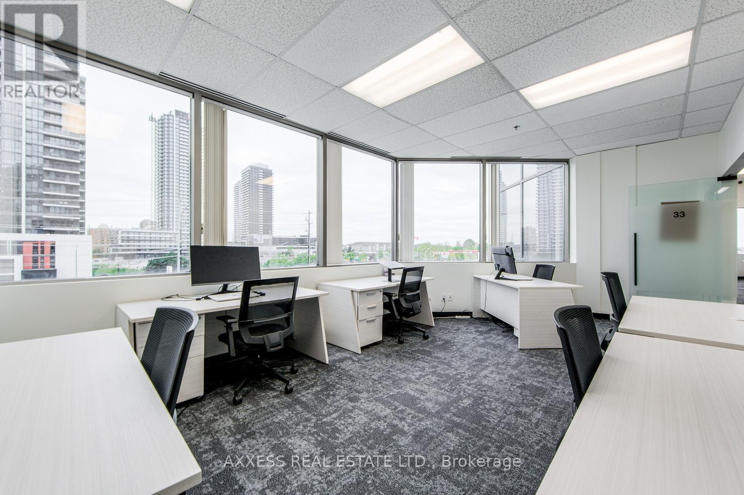 400 - 30 Eglinton Avenue W, Mississauga, Ontario  L5R 3E7 - Photo 25 - W13471078