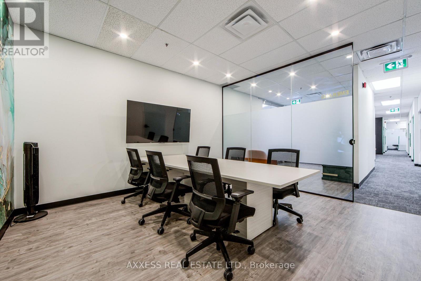 400 - 30 Eglinton Avenue W, Mississauga, Ontario  L5R 3E7 - Photo 40 - W13471078