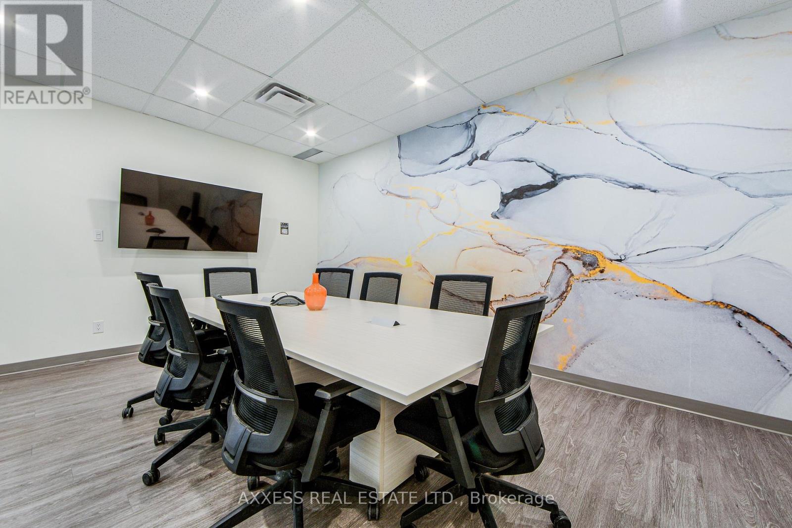 400 - 30 Eglinton Avenue W, Mississauga, Ontario  L5R 3E7 - Photo 8 - W13471078