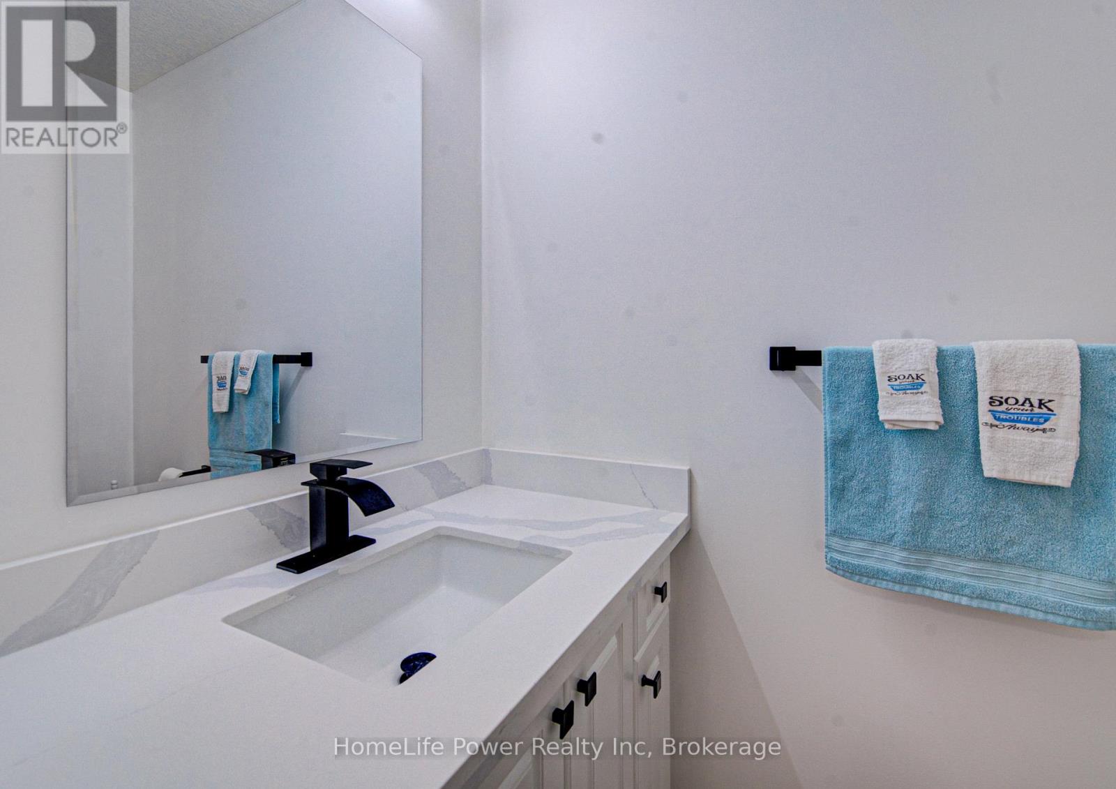 533 Activa Avenue, Kitchener, Ontario  N2E 4C2 - Photo 9 - X13444186