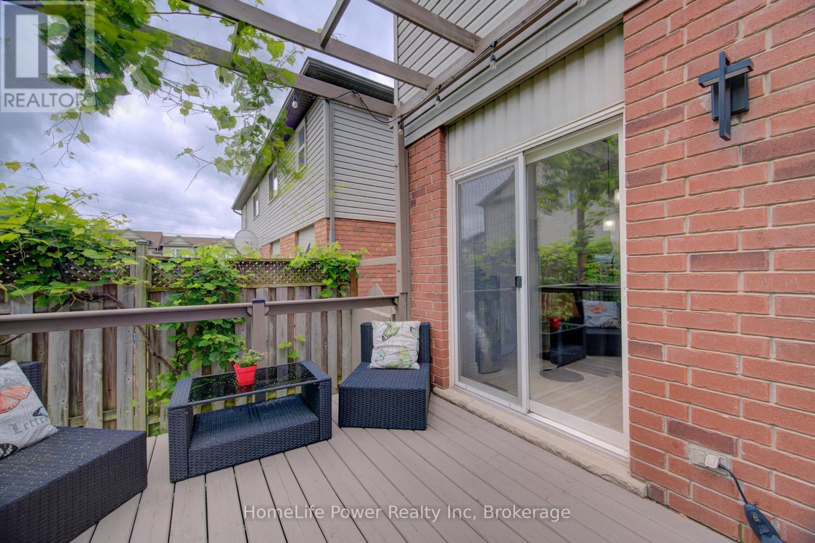 533 Activa Avenue, Kitchener, Ontario  N2E 4C2 - Photo 37 - X13444186