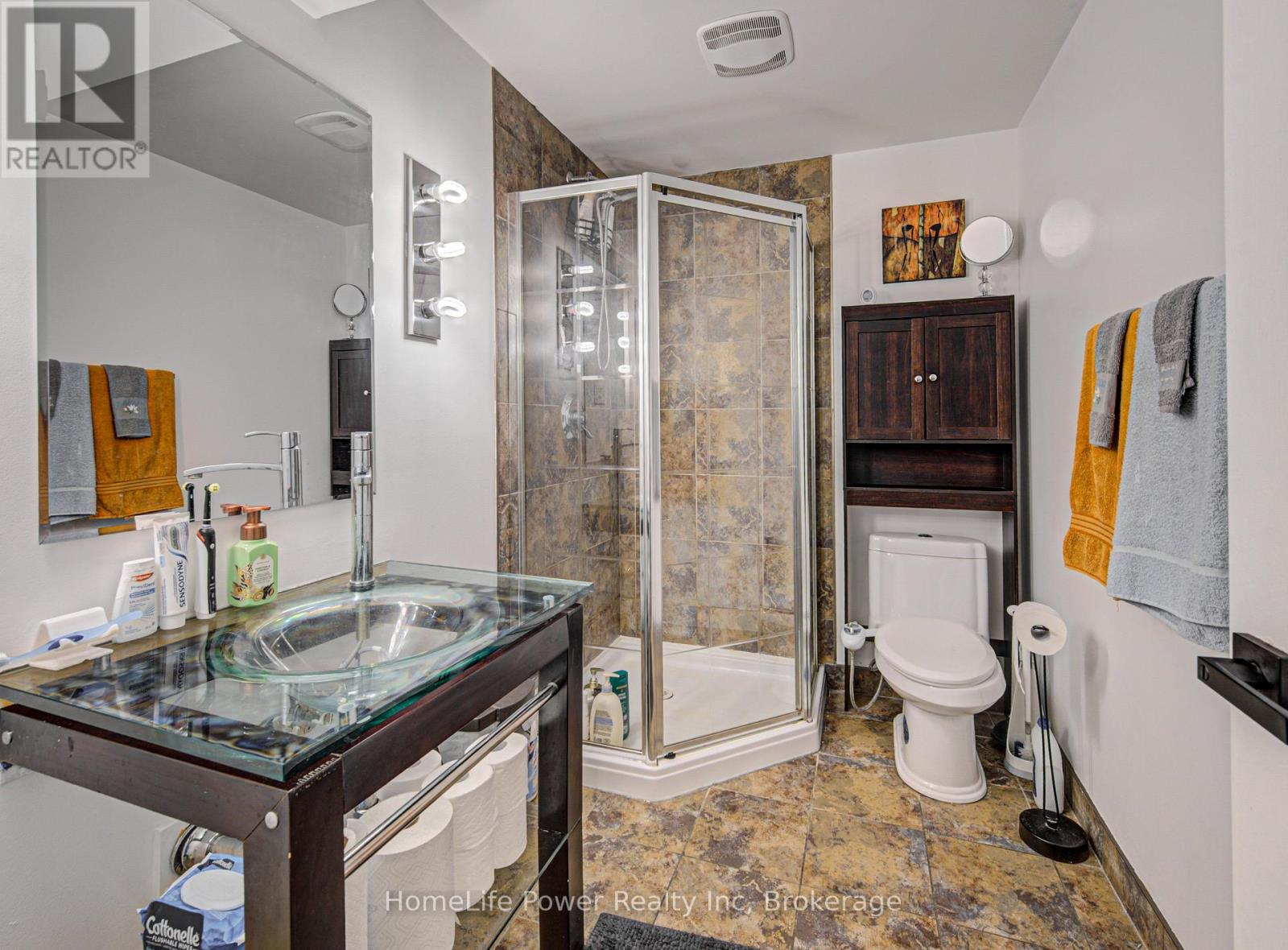 533 Activa Avenue, Kitchener, Ontario  N2E 4C2 - Photo 34 - X13444186
