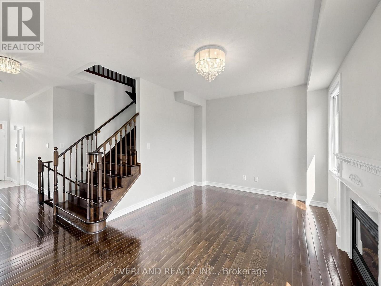 306 Hammersly Boulevard, Markham, Ontario  L6E 2C4 - Photo 13 - N13469878