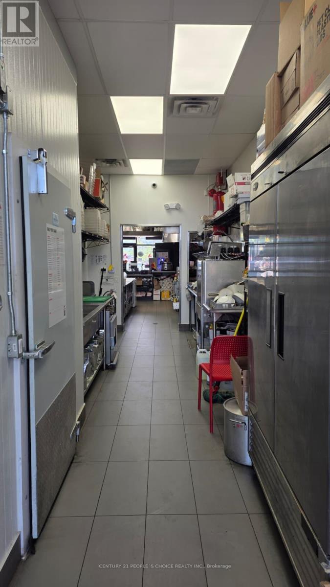 C8 - 1270 Fischer-Hallman Road, Kitchener, Ontario  N2E 3X7 - Photo 2 - X13471104