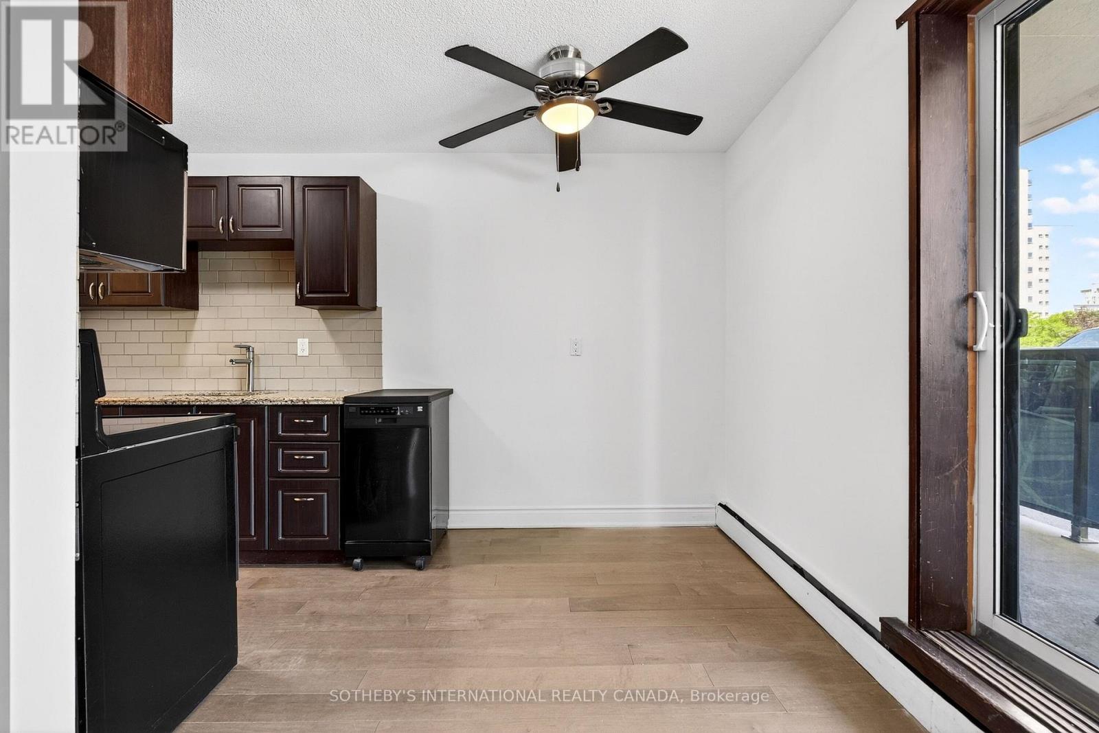 103 - 81 Charlton Avenue E, Hamilton, Ontario  L8N 1Y7 - Photo 4 - X13471116