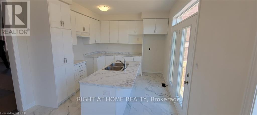 36 Granite Ridge Trail, Hamilton, Ontario L8Y 1B5 - Photo 3 - X13471118
