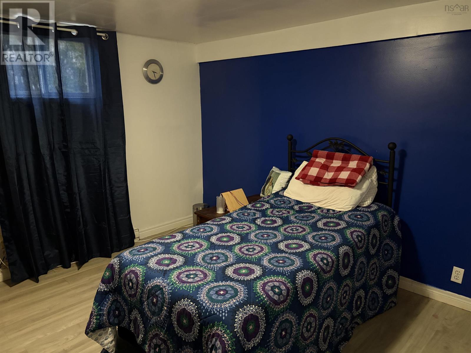 100 Oceanview Crescent, Dominion, Nova Scotia  B1G 1R6 - Photo 25 - 202612668