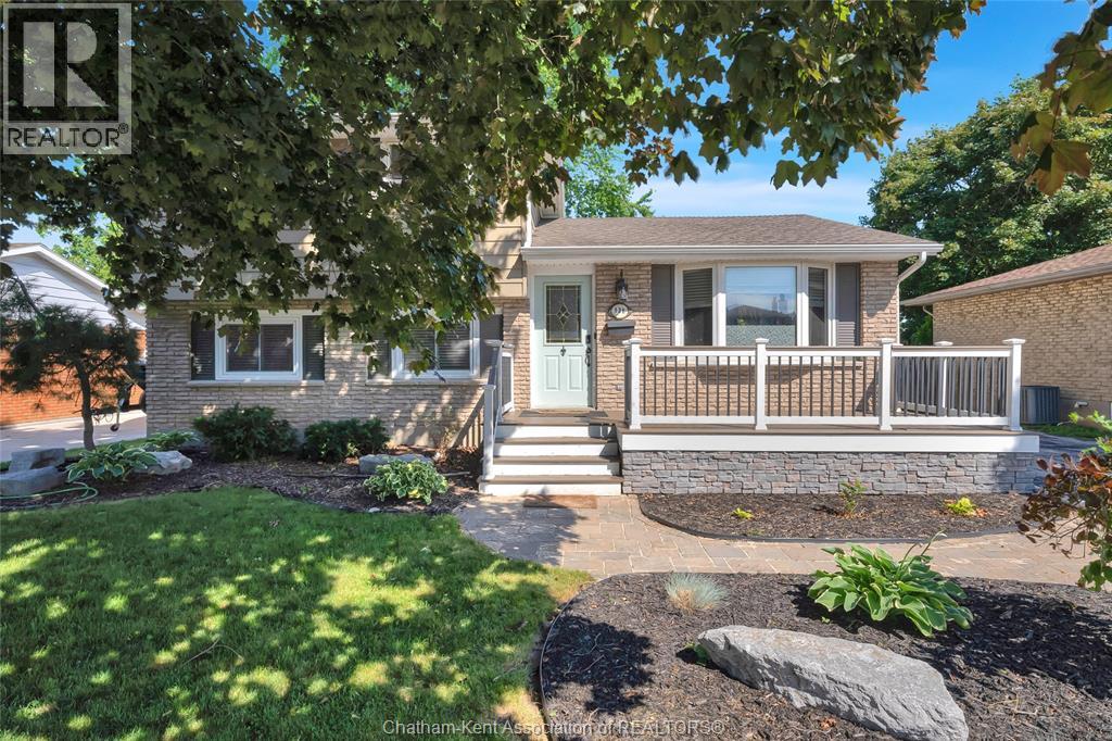 138 Vanier Drive, Chatham, Ontario  N7L 4H1 - Photo 2 - 26014565