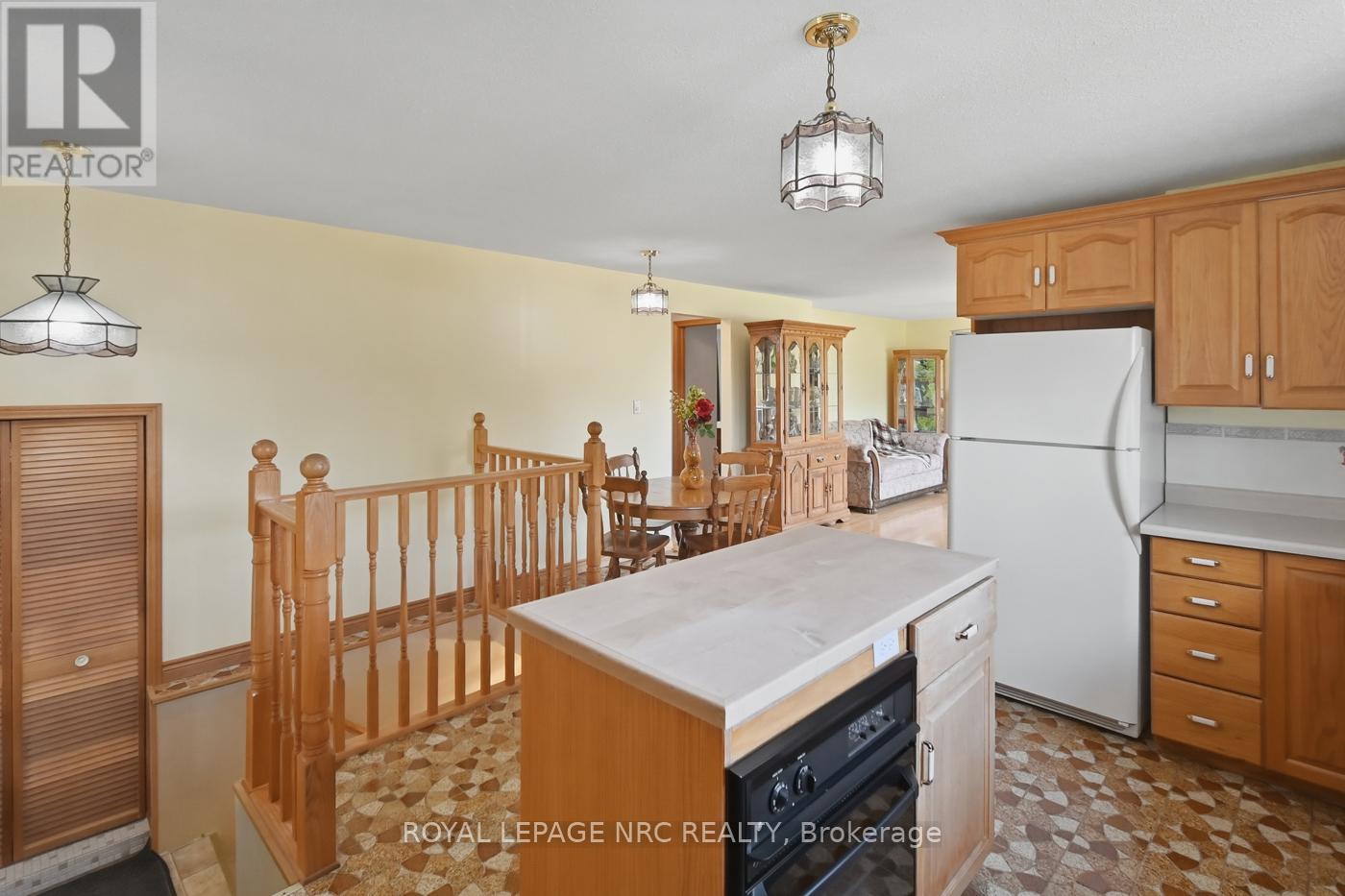 74 Dolphin Street, Port Colborne, Ontario L3K 2J2 - Photo 13 - X13471150