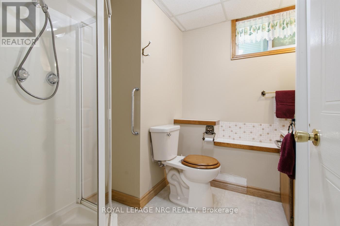 74 Dolphin Street, Port Colborne, Ontario L3K 2J2 - Photo 25 - X13471150