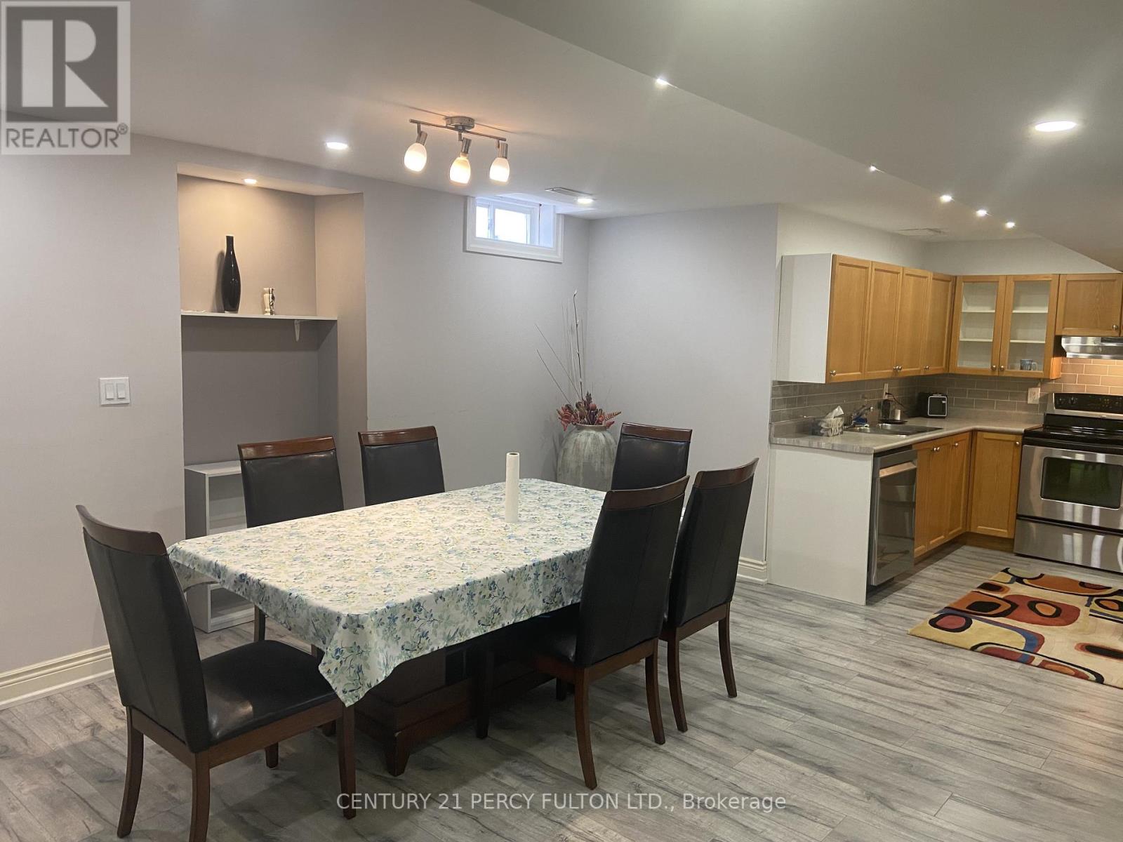 176 Alfred Smith Way, Newmarket, Ontario  L3X 3C4 - Photo 5 - N13165144