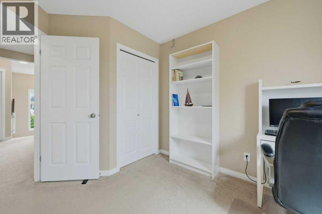 358 Prestwick Circle SE, Calgary, Alberta  T2Z 4P4 - Photo 19 - A2322490