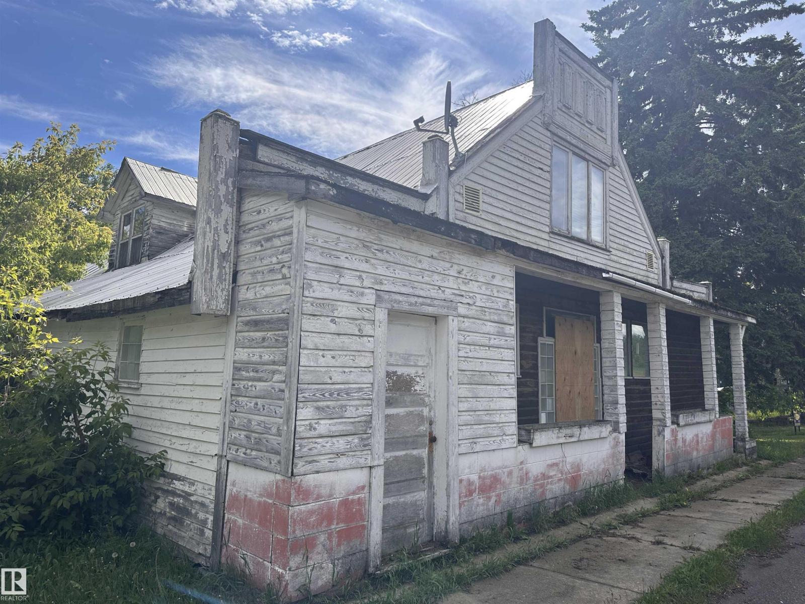5011 50 Av, Fawcett, Alberta  T0G 0Y0 - Photo 3 - E4494922