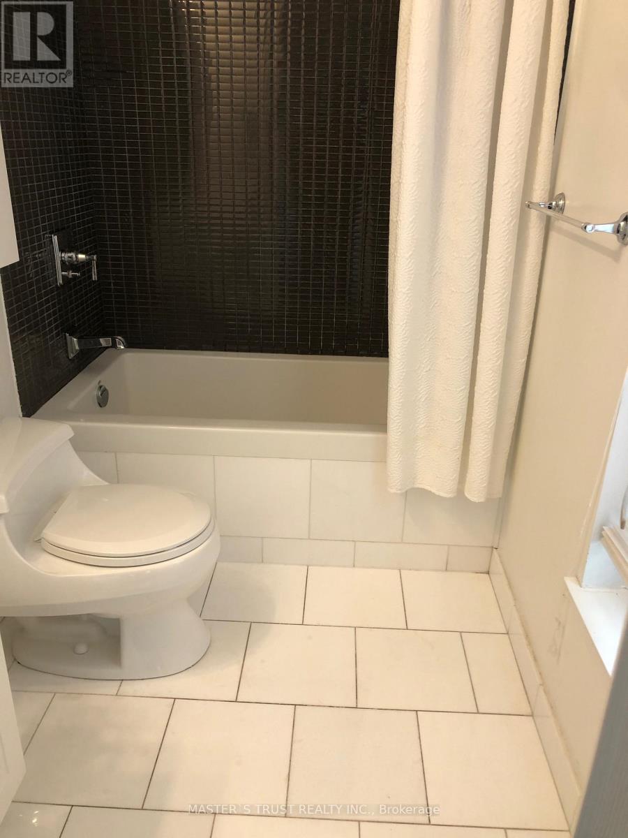 # 2801 - 35 Hayden Street, Toronto, Ontario M4Y 3C3 - Photo 10 - C13471162