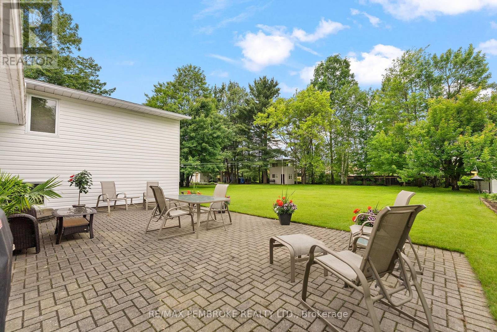 44 Ravenwood Crescent, Petawawa, Ontario  K8H 3N1 - Photo 38 - X13471186
