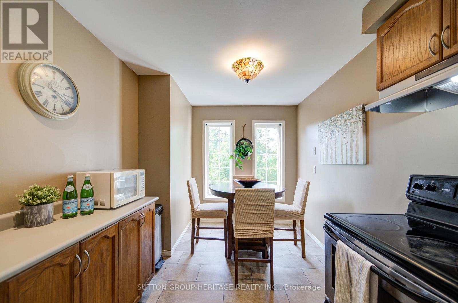 19 Hooper Square, Clarington, Ontario  L1C 4X7 - Photo 12 - E13471208