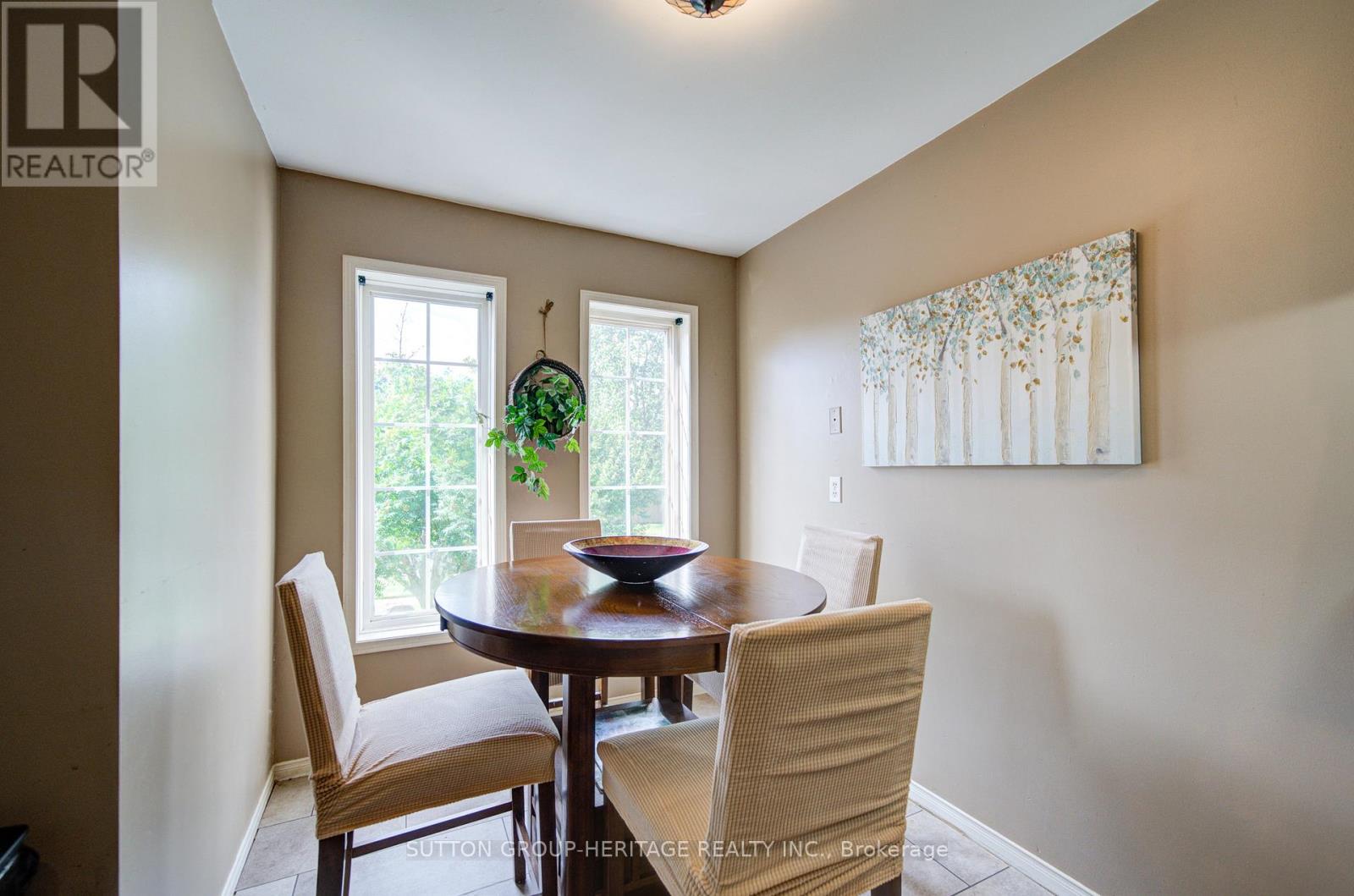 19 Hooper Square, Clarington, Ontario  L1C 4X7 - Photo 13 - E13471208